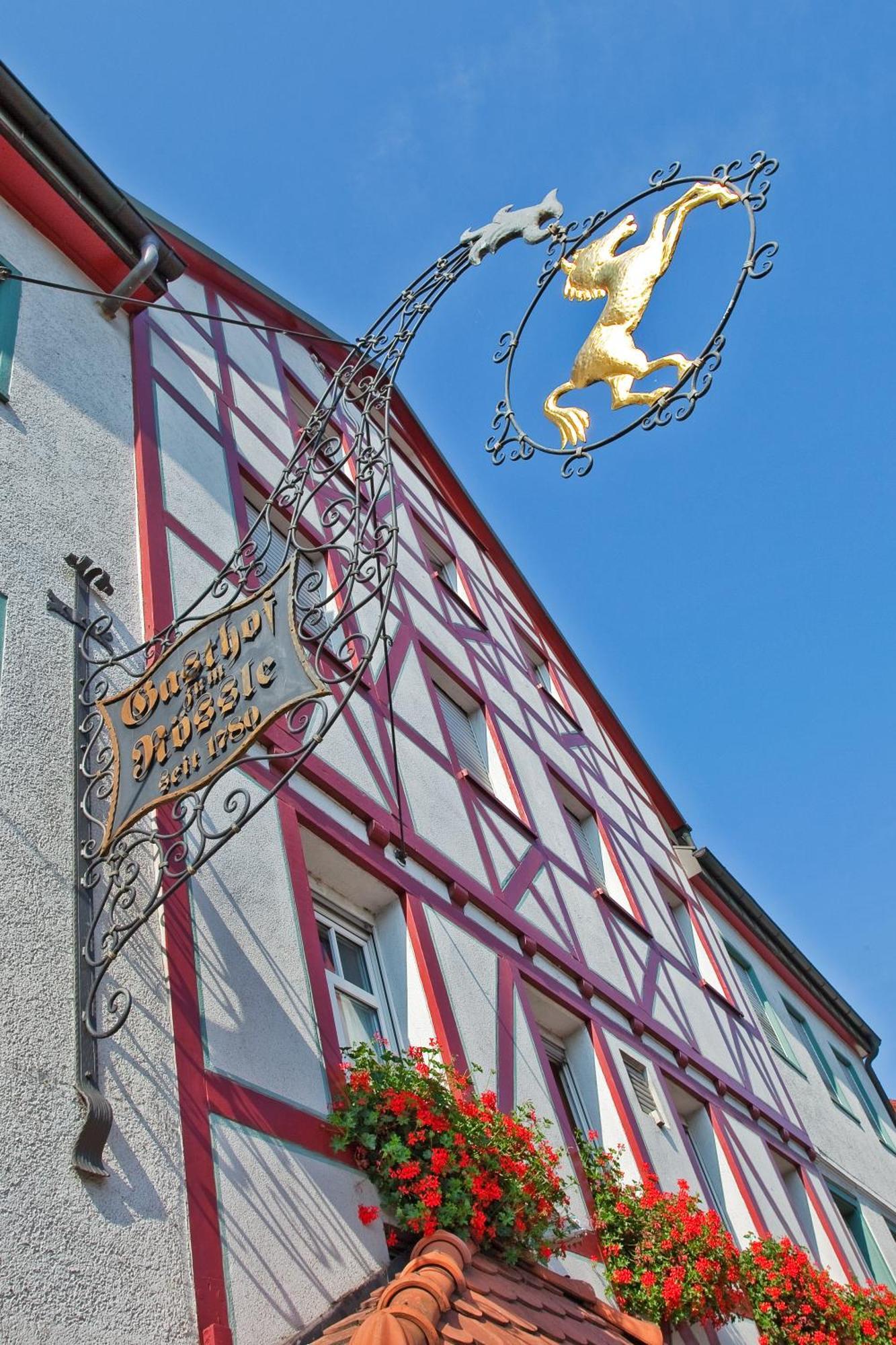 Hotel Gasthof Zum Roessle Heilbronn Bagian luar foto