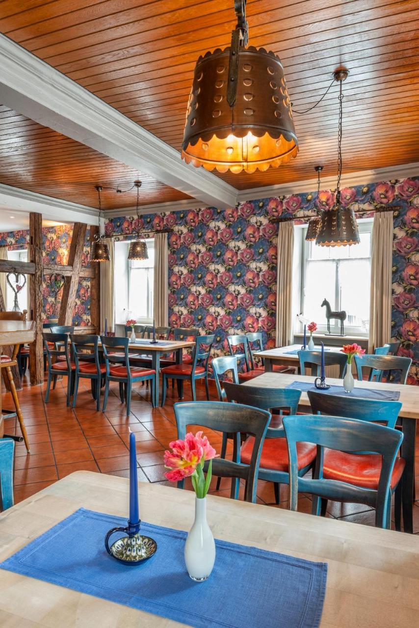 Hotel Gasthof Zum Roessle Heilbronn Bagian luar foto